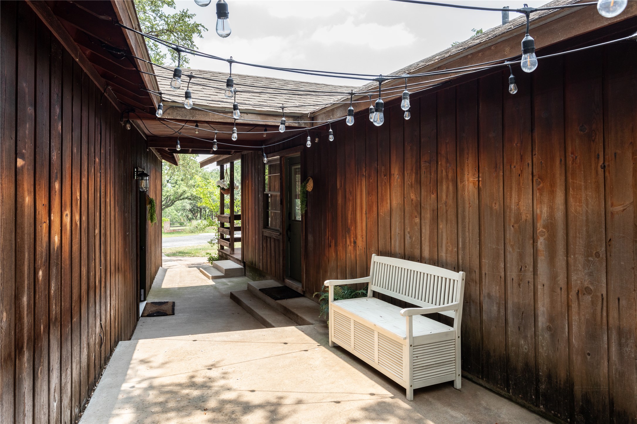 336 Coventry Road Spicewood, TX 78669 - Photo 27 of 32 View of patio / terrace