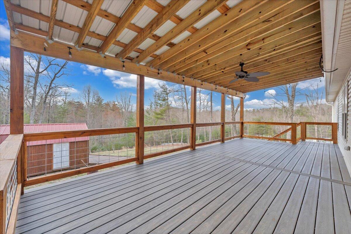 232 White Oak Road Boones Mill, VA 24065 - Photo 41 of 51 41-MIB02202