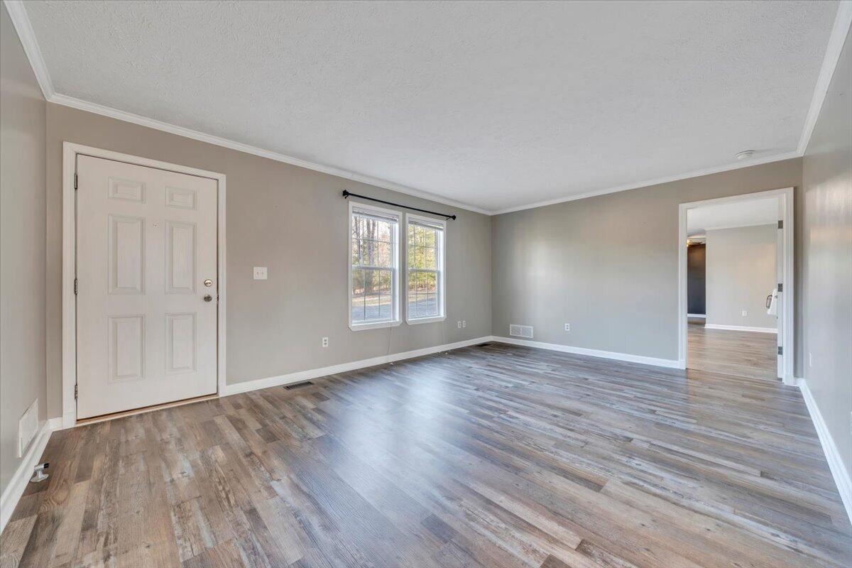 232 White Oak Road Boones Mill, VA 24065 - Photo 6 of 51 06-MIB02214