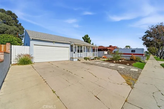 $3,945 | 20011 Archwood Street, Winnetka, CA 91306