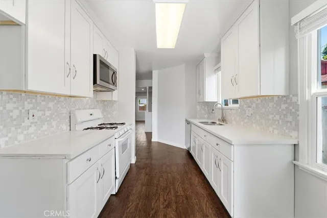 $3,945 | 20011 Archwood Street, Winnetka, CA 91306