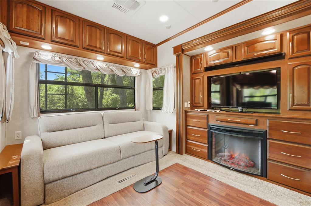 3105 Walk In Water Road Lake Wales, FL 33898 - Photo 73 of 78