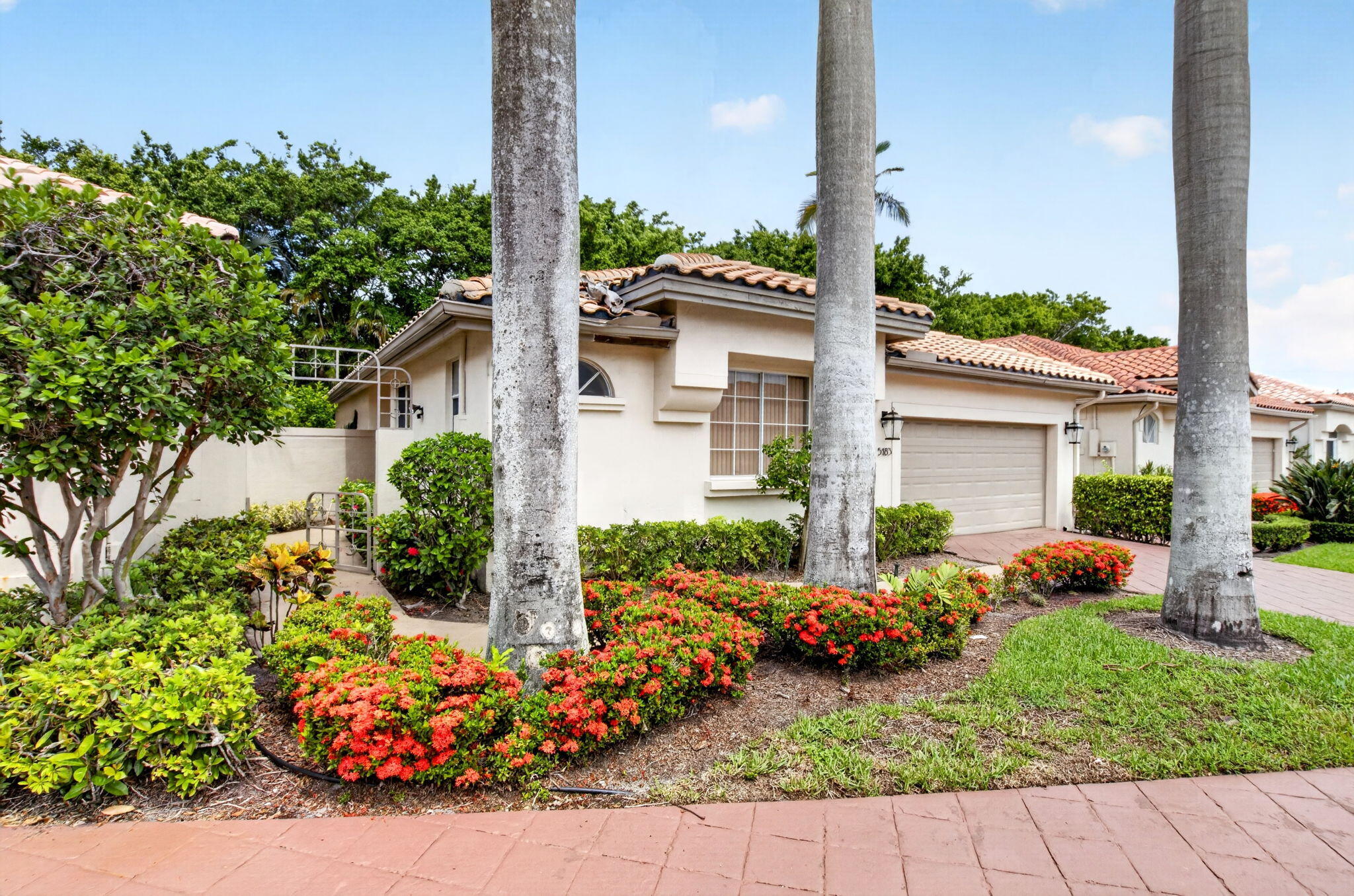 5183 Northwest 26th Circle Boca Raton, FL 33496 - Photo 4 of 88 3-web-or-mls-DSC_1190