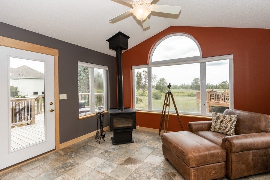 5665 Winslow Road Marion, IA 52302 - Photo 8 of 27 Gallery Image 8