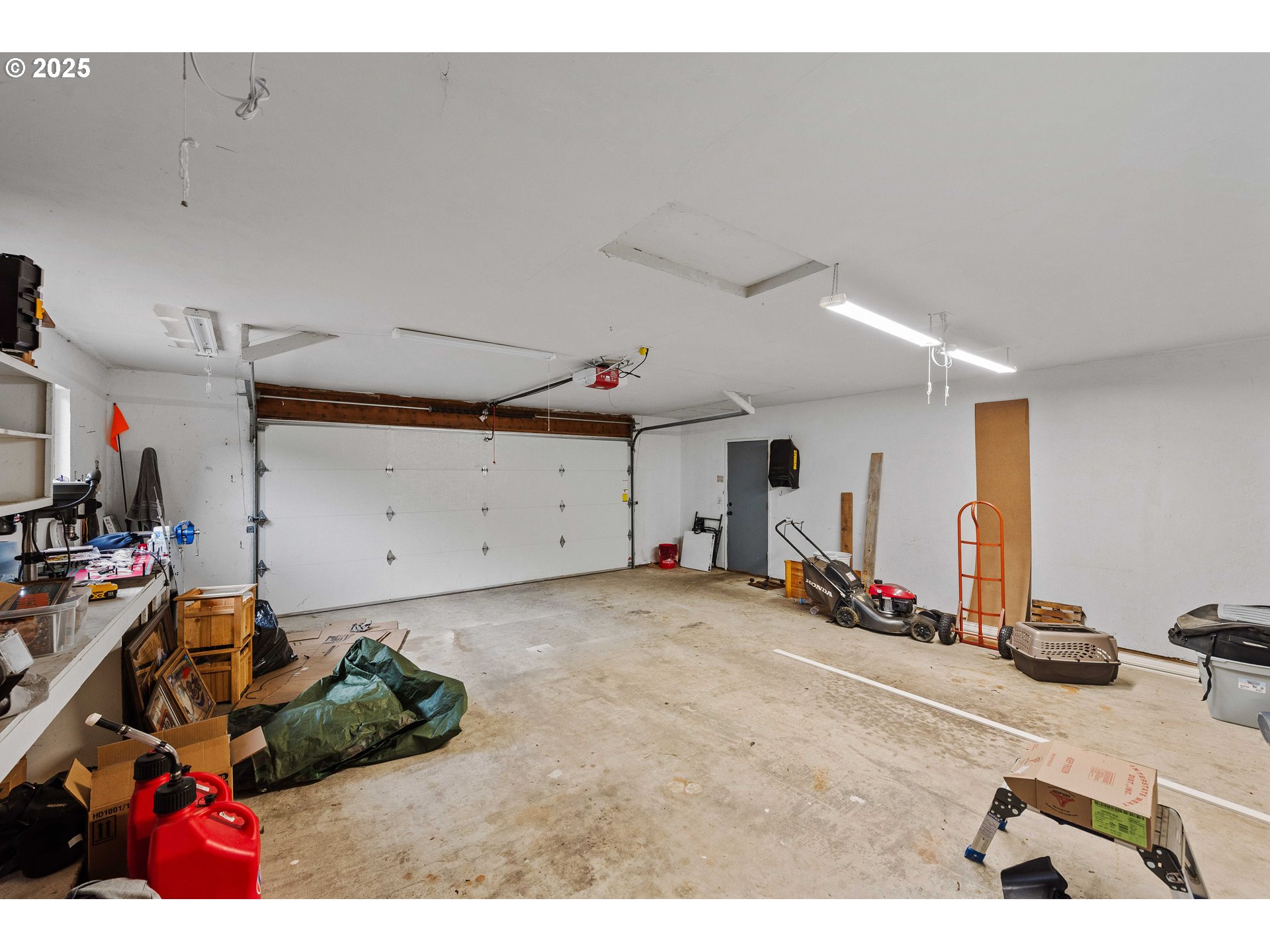 87527 Rhodowood Drive Florence, OR 97439 - Photo 36 of 40