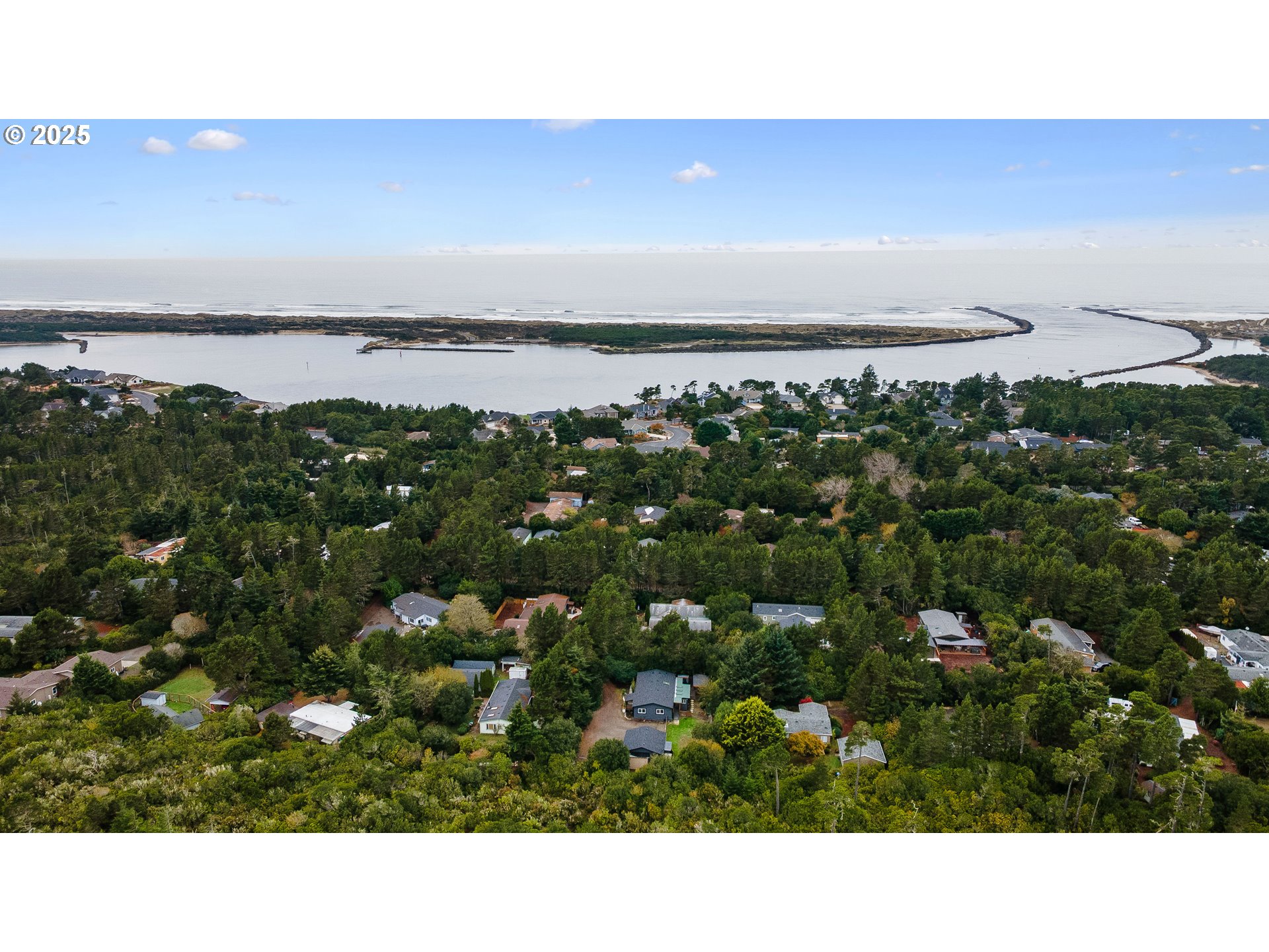 87527 Rhodowood Drive Florence, OR 97439 - Photo 39 of 40