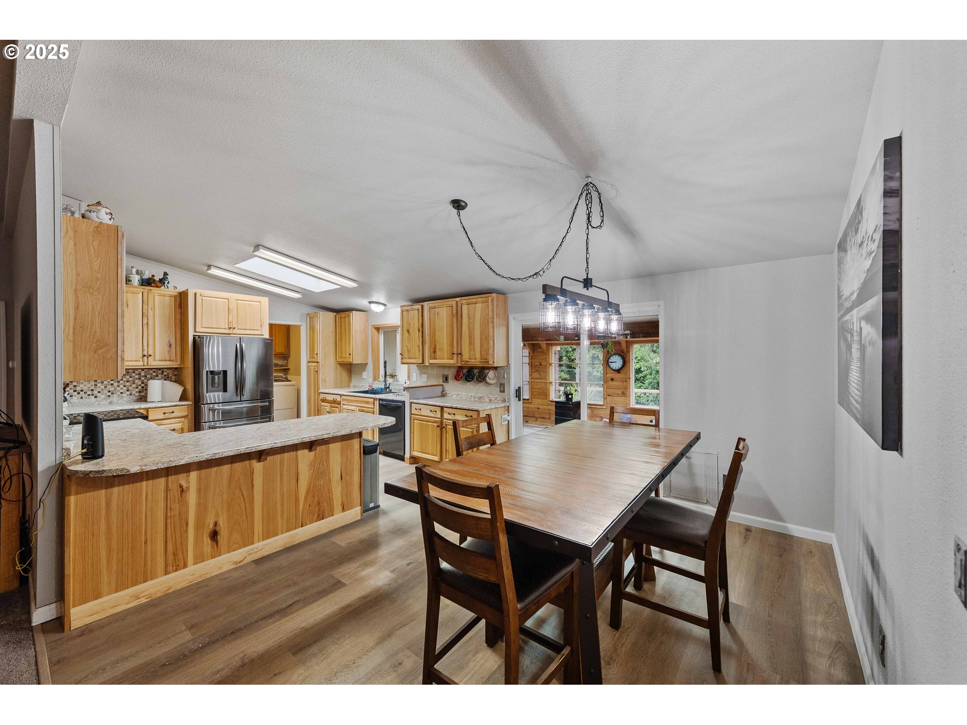 87527 Rhodowood Drive Florence, OR 97439 - Photo 9 of 40