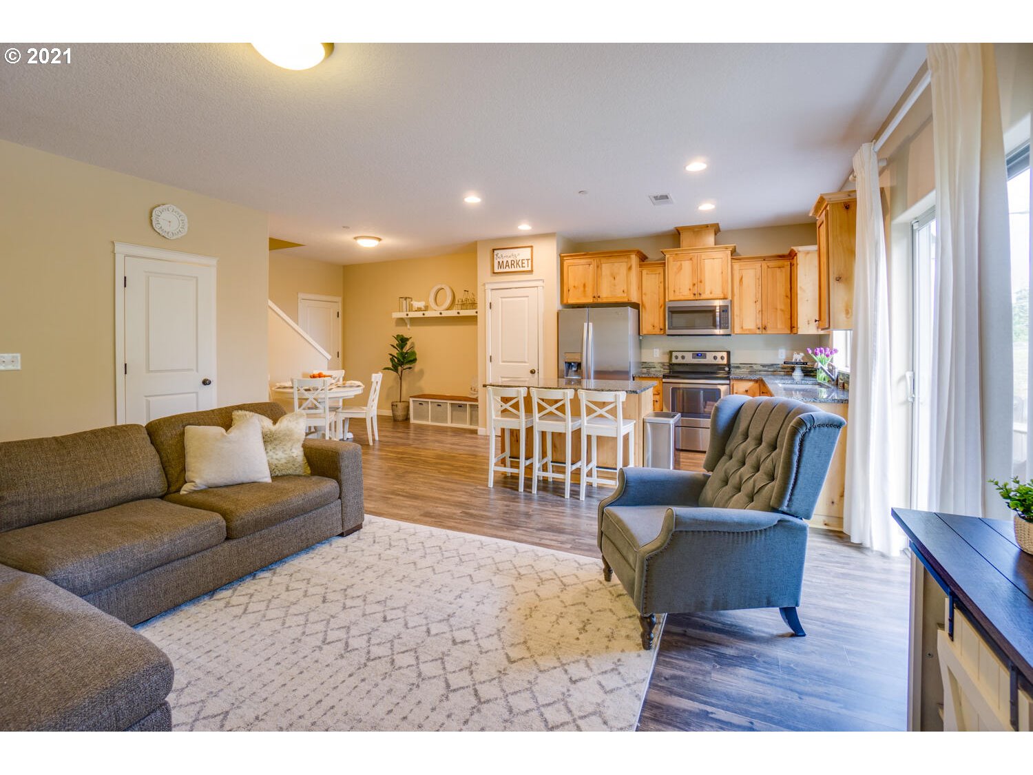 190 North 44th Place Ridgefield, WA 98642 - Photo 4 of 21 Gallery Image 4
