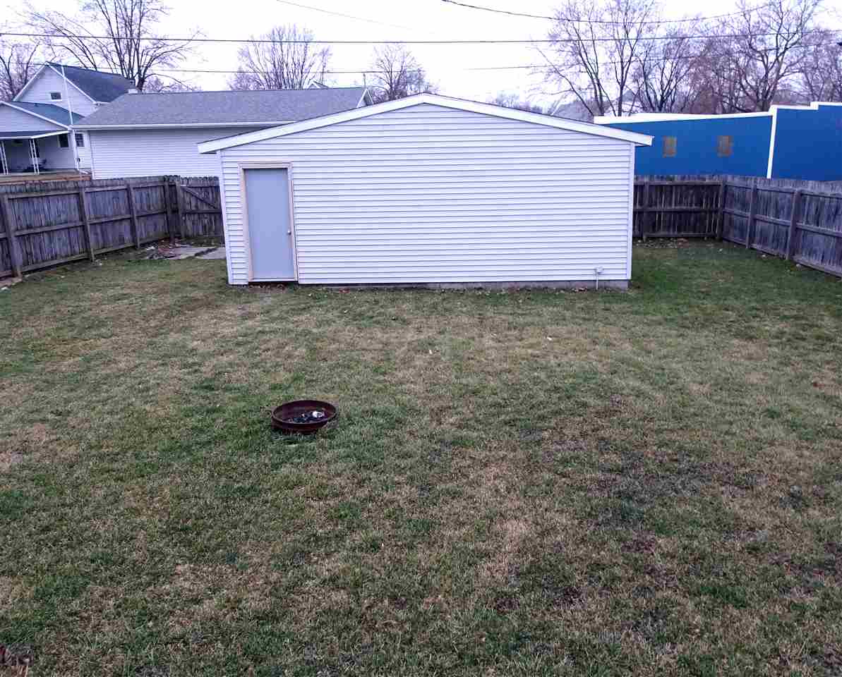 710 High Street Decatur, IN 46733 - Photo 5 of 22