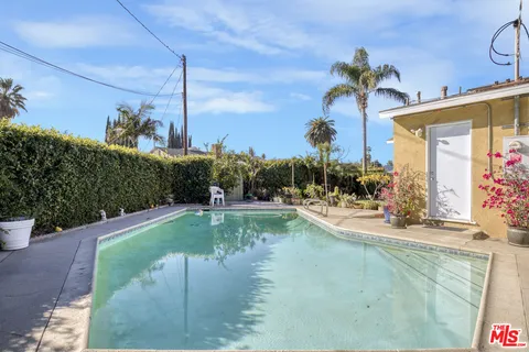 $989,000 | 9610 Odessa Avenue, Northridge, CA 91343