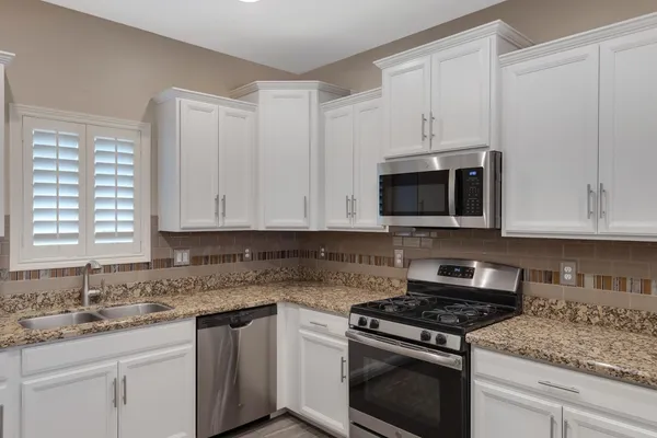 $2,300 | 26239 North 166th Avenue, Surprise, AZ 85387