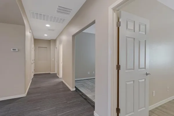 $2,300 | 26239 North 166th Avenue, Surprise, AZ 85387