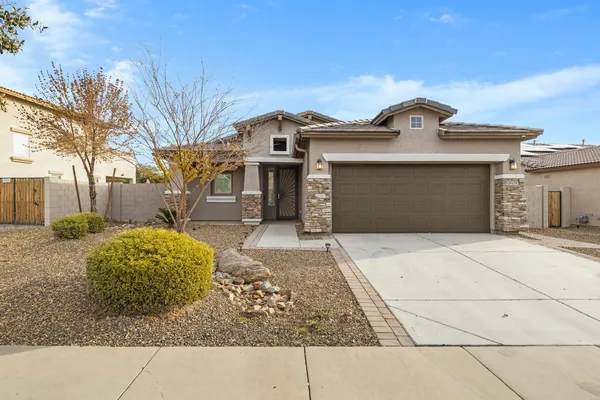 $2,300 | 26239 North 166th Avenue, Surprise, AZ 85387