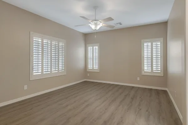 $2,300 | 26239 North 166th Avenue, Surprise, AZ 85387