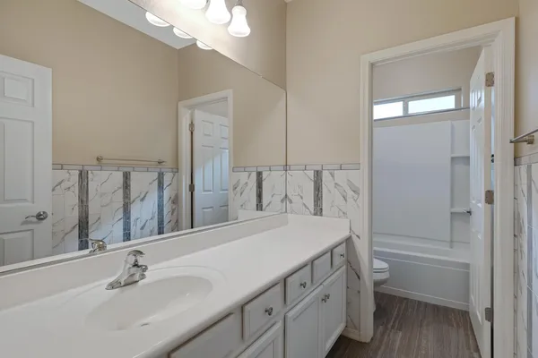 $2,300 | 26239 North 166th Avenue, Surprise, AZ 85387