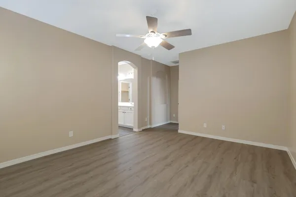 $2,300 | 26239 North 166th Avenue, Surprise, AZ 85387