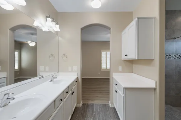 $2,300 | 26239 North 166th Avenue, Surprise, AZ 85387