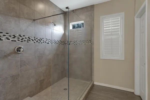 $2,300 | 26239 North 166th Avenue, Surprise, AZ 85387