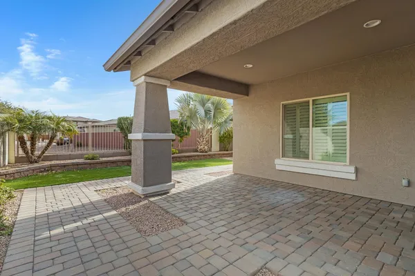 $2,300 | 26239 North 166th Avenue, Surprise, AZ 85387