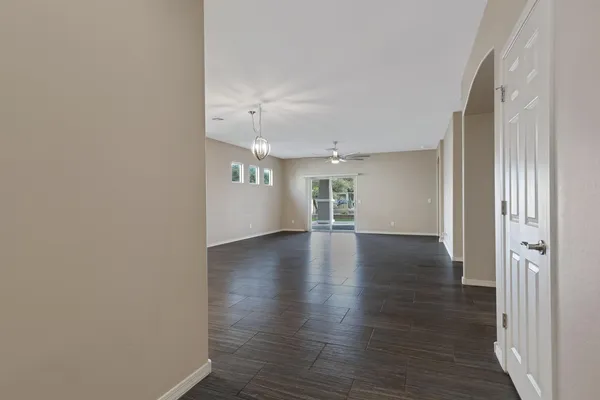 $2,300 | 26239 North 166th Avenue, Surprise, AZ 85387