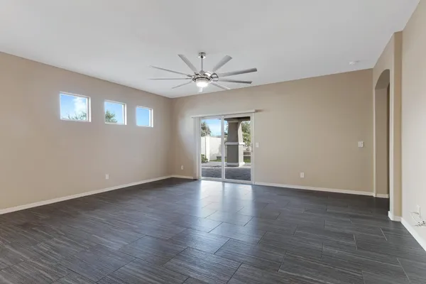 $2,300 | 26239 North 166th Avenue, Surprise, AZ 85387