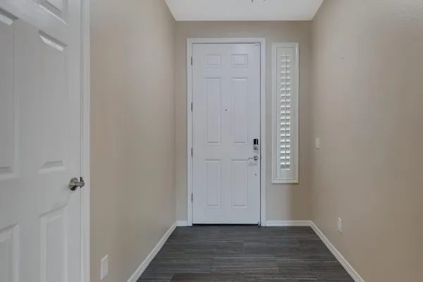 $2,300 | 26239 North 166th Avenue, Surprise, AZ 85387