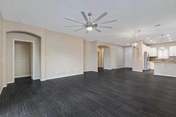 $2,300 | 26239 North 166th Avenue, Surprise, AZ 85387