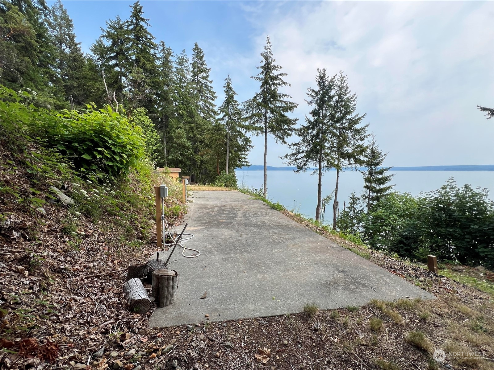 115 Pleasant Harbor Road Brinnon, WA 98320 - Photo 4 of 25 Gallery Image 4