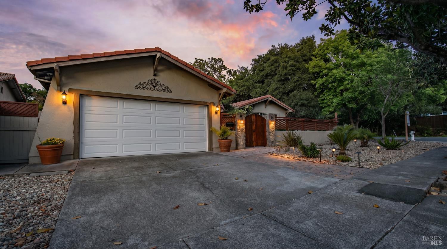 22 Greengate Court Santa Rosa, CA 95409 - Photo 3 of 73