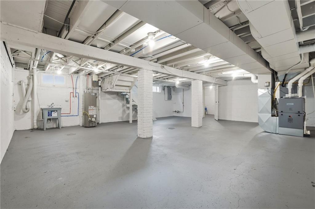 511 East 2nd Avenue Tarentum, PA 15084 - Photo 28 of 41 a view of empty room