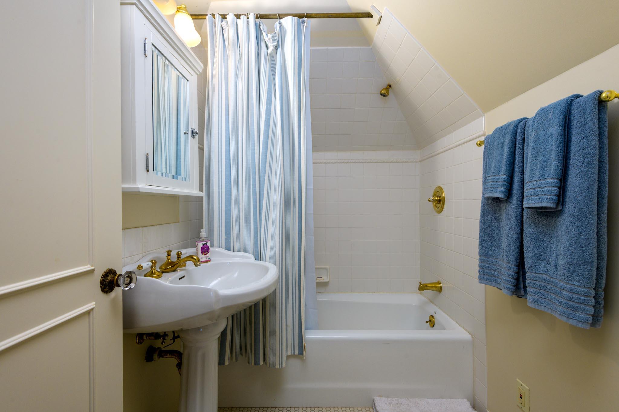 747 Riven Rock Road Montecito, CA 93108 - Photo 25 of 38 027