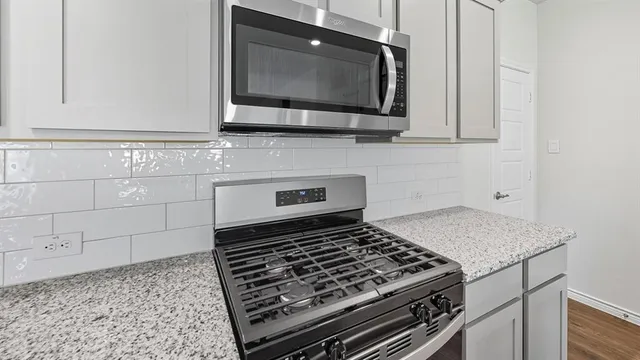 $315,990 | 10216 Amalgam Street, Aubrey, TX 76227