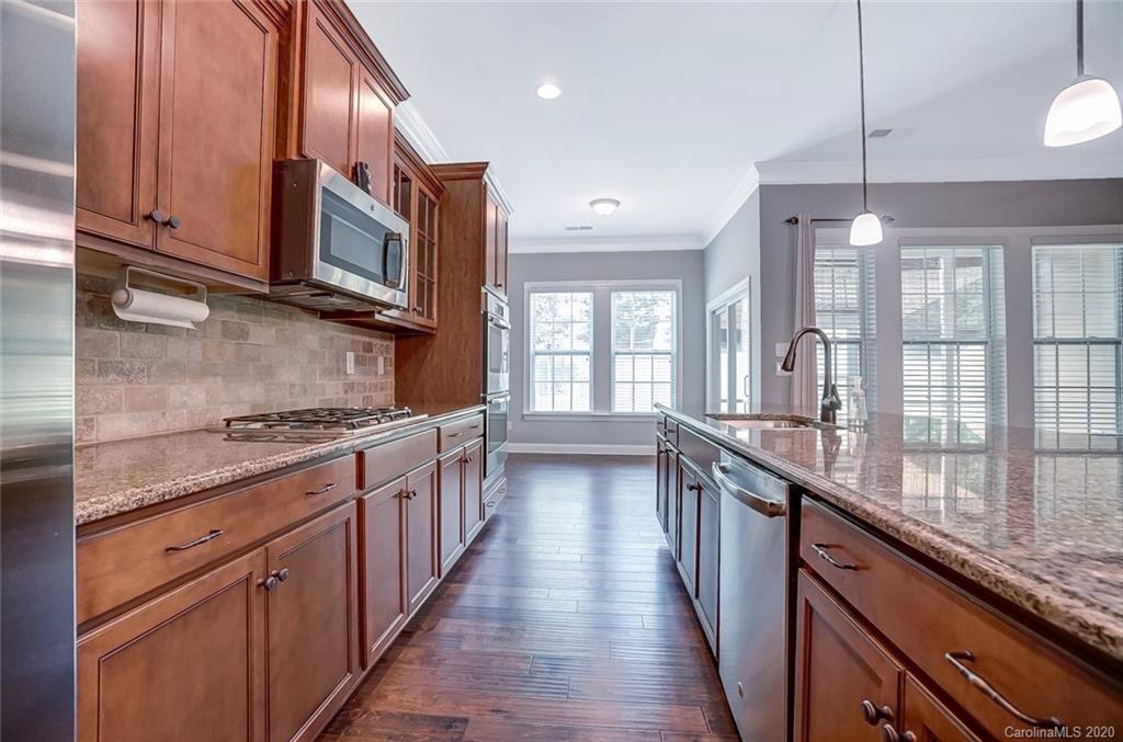 1740 Betony Lane Tega Cay, SC 29708 - Photo 15 of 48