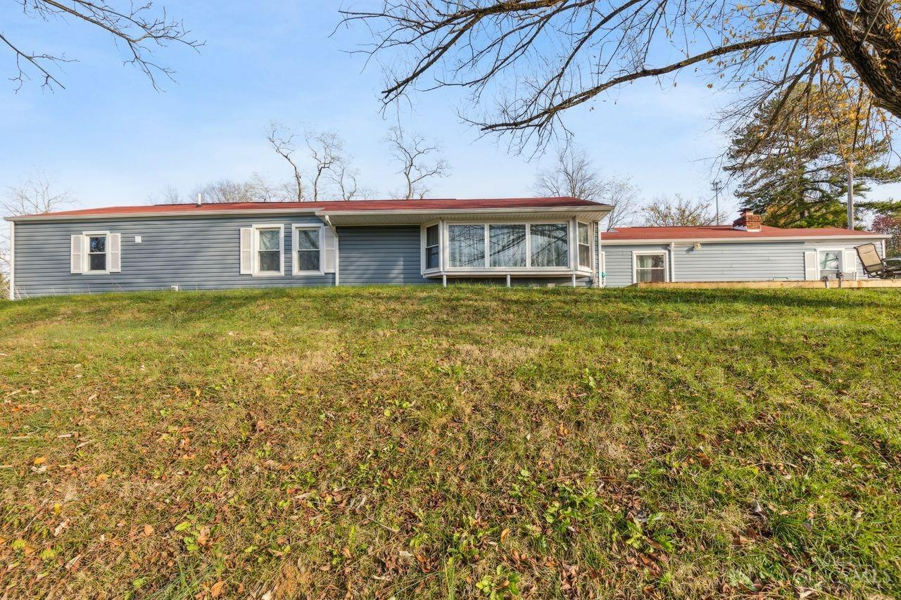 6126 Gray Road Fairfield, OH 45014 - Photo 2 of 39