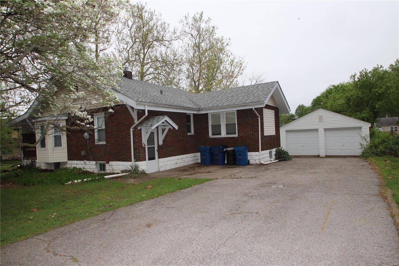 2113 Lackland Road St. Louis, MO 63114 - Photo 14 of 17 Gallery Image 14