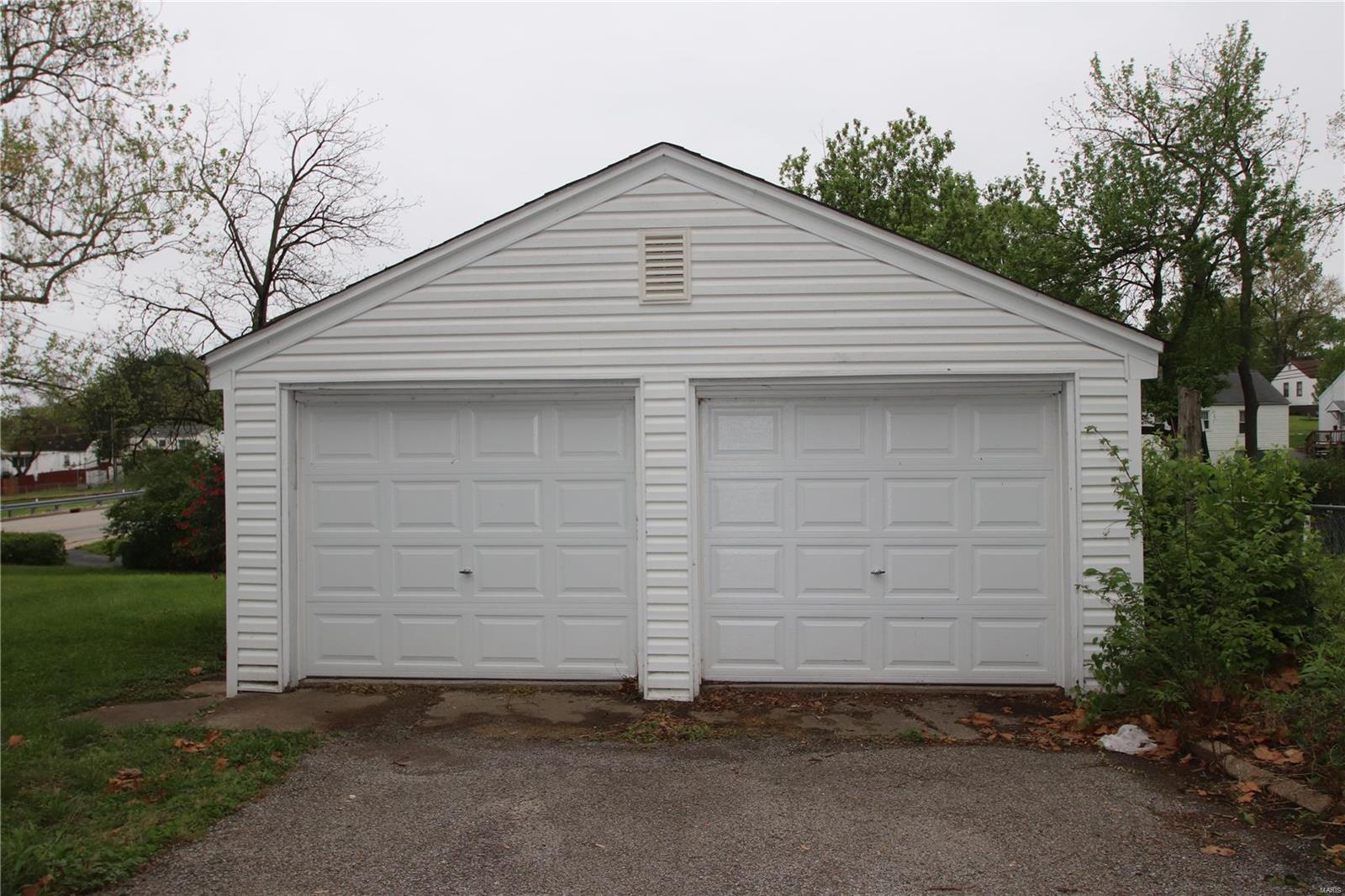 2113 Lackland Road St. Louis, MO 63114 - Photo 15 of 17 Gallery Image 15