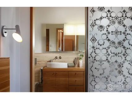 a view of a pathway of a building