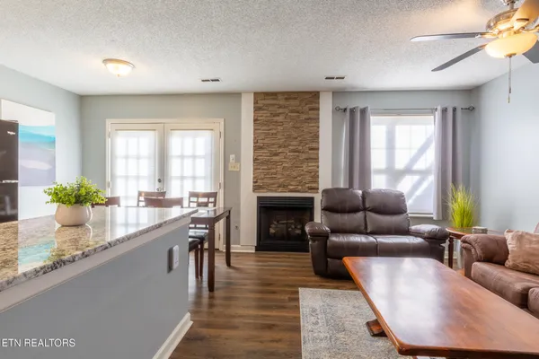 $239,500 | 1307 Mountain Meadows Way, Sevierville, TN 37862
