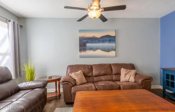 $239,500 | 1307 Mountain Meadows Way, Sevierville, TN 37862
