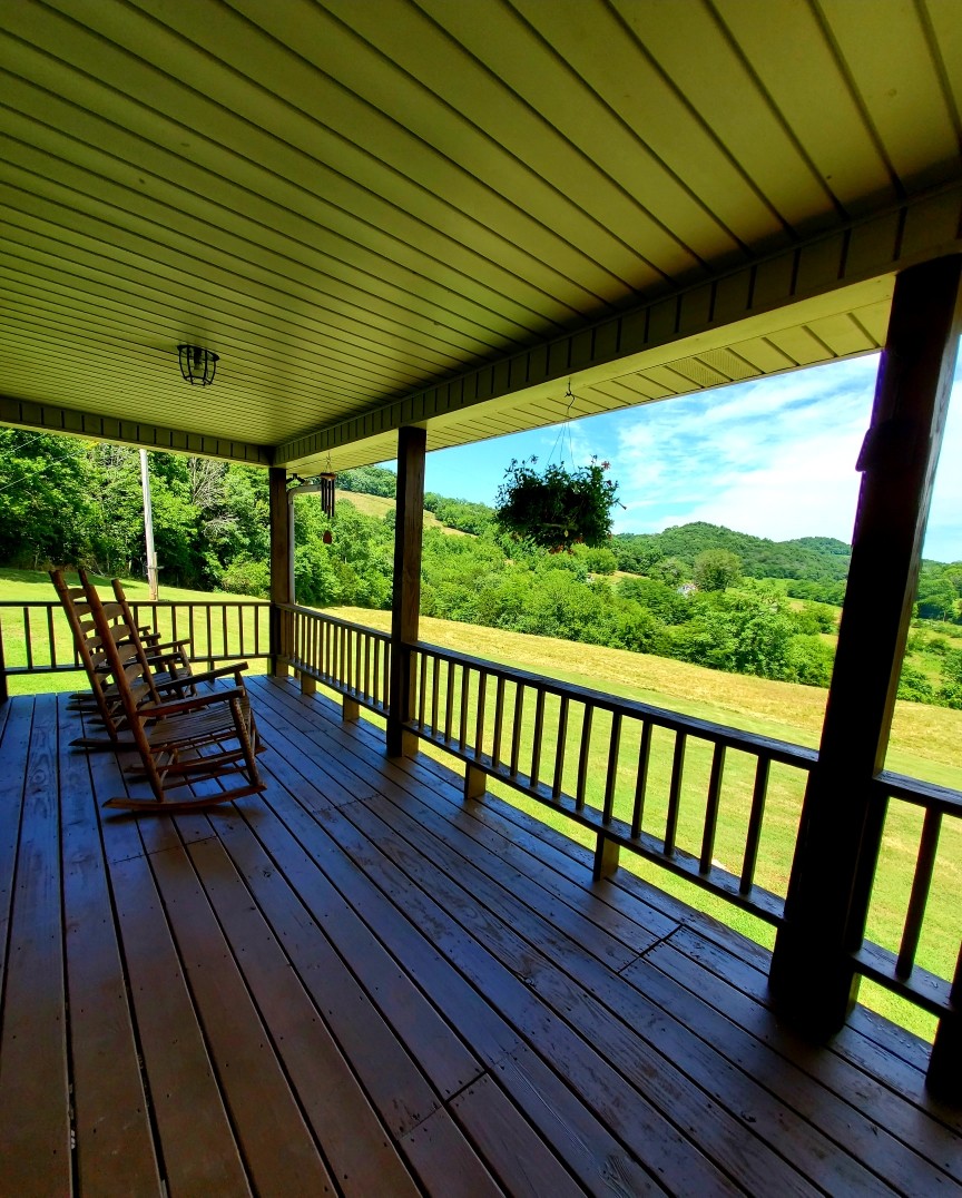 735 Club Springs Road Buffalo Valley, TN 38548 - Photo 9 of 42 Gallery Image 9