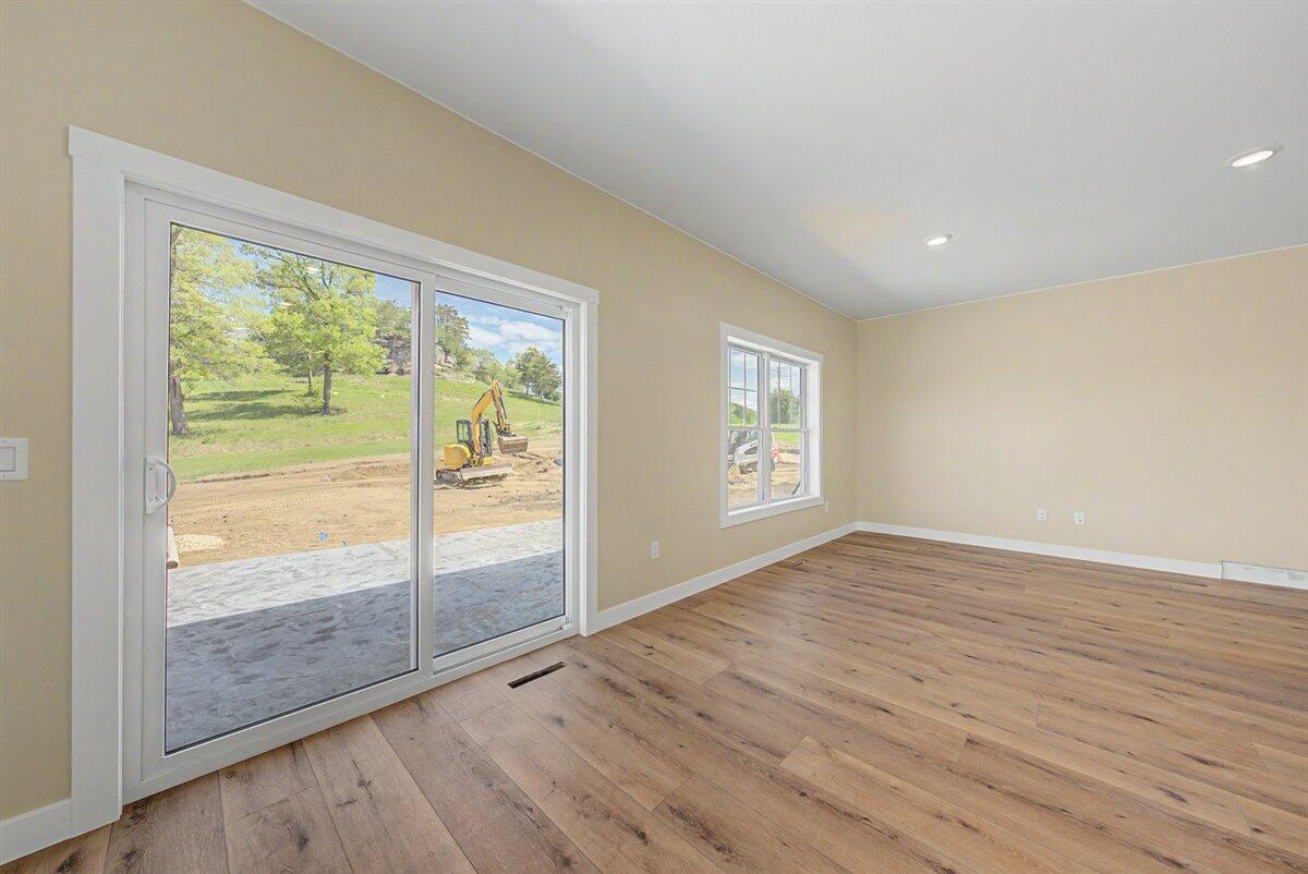 W7674 Castle Mound Road Holmen, WI 54636 - Photo 5 of 28 58-DSC05594