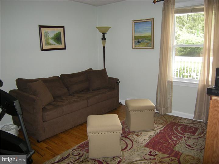 102 Sutphin Road Yardley, PA 19067 - Photo 10 of 15 Gallery Image 10
