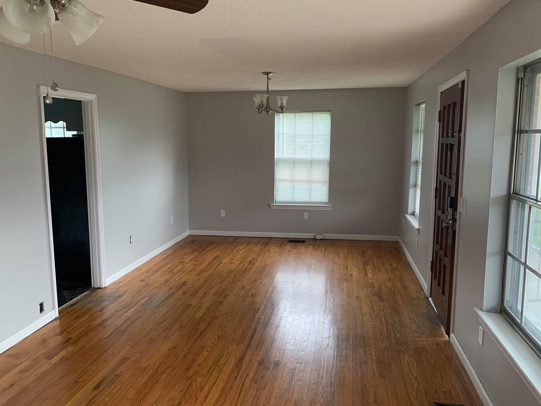 412 Browns Ferry Road Chattanooga, TN 37419 - Photo 3 of 7 412 Browns Ferry Rd