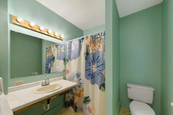 $169,900 | 1319 George L Street, Faribault, MN 55021