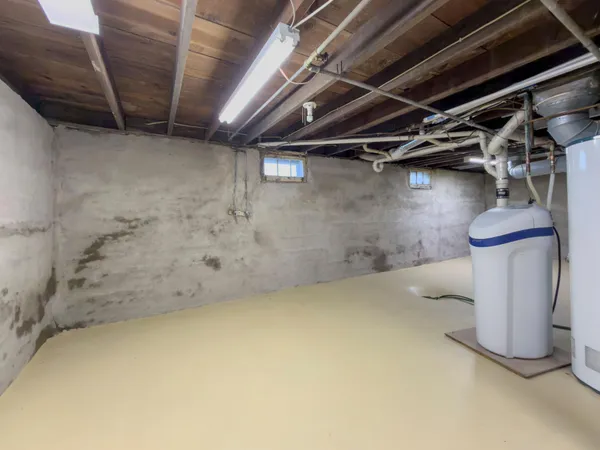 $169,900 | 1319 George L Street, Faribault, MN 55021