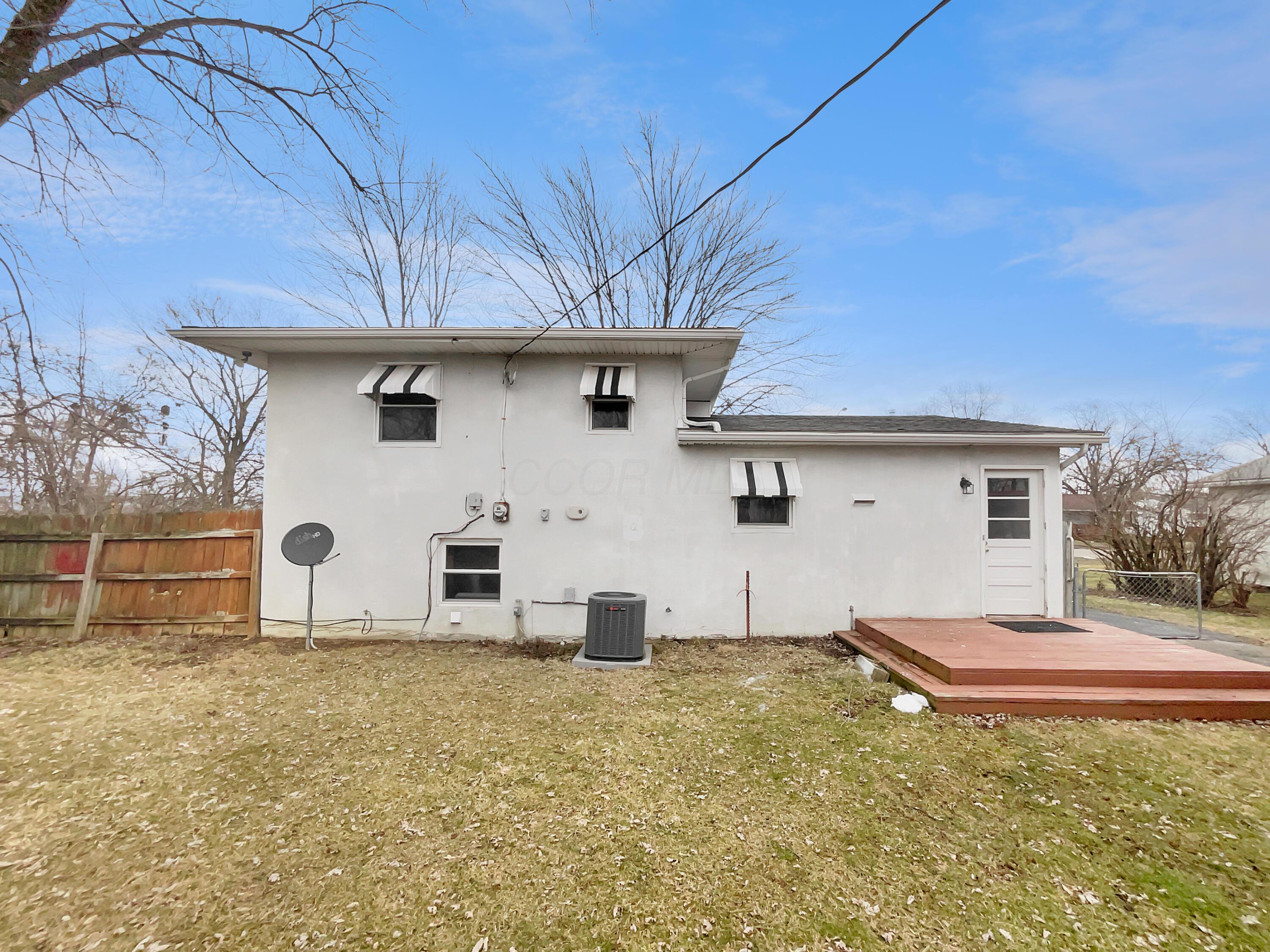 503 Smith Road Columbus, OH 43228 - Photo 8 of 21 listing_7