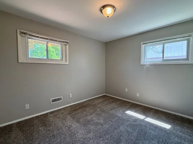 $174,000 | 15503 Park Lane, South Holland, IL 60473