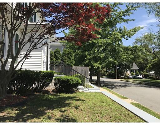 434 Rochester Street Fall River, MA 02720 - Photo 13 of 14 Gallery Image 13
