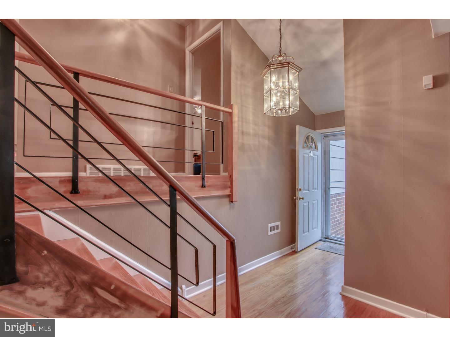 51 Boncouer Road Cheltenham, PA 19012 - Photo 5 of 22 Gallery Image 5