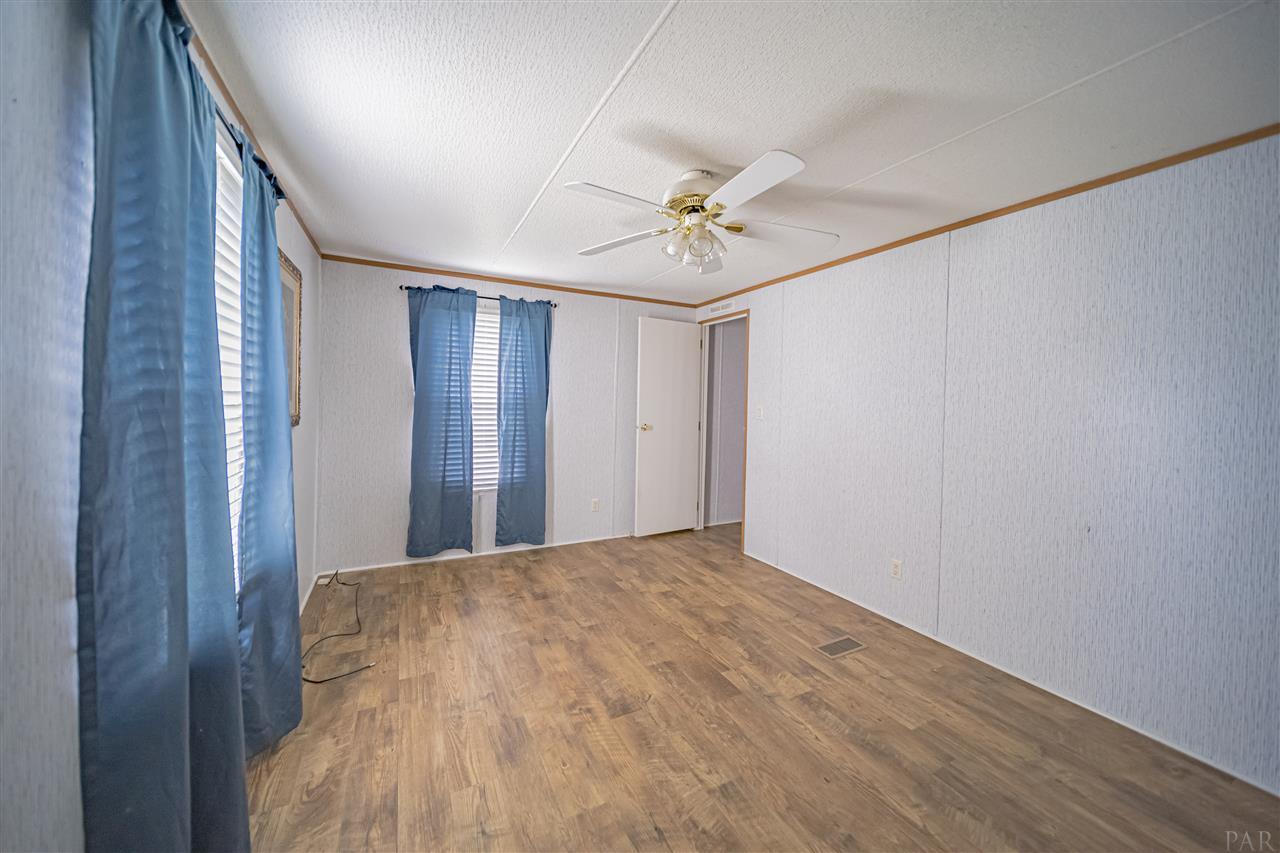 5310 Yellow Bluff Road Pensacola, FL 32507 - Photo 8 of 13 Gallery Image 8